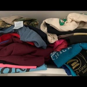 T-SHIRT MYSTERY BOX 😍💛